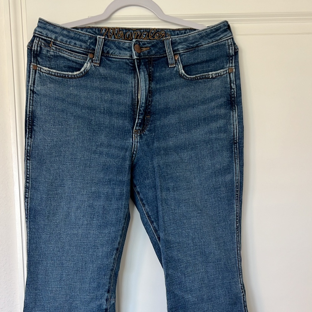 Wrangler flare denim